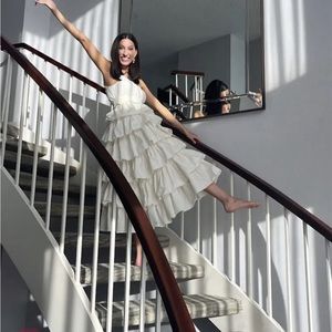 Ulla Johnson
Estela Dress size 0. Gorgeous ruffles!!